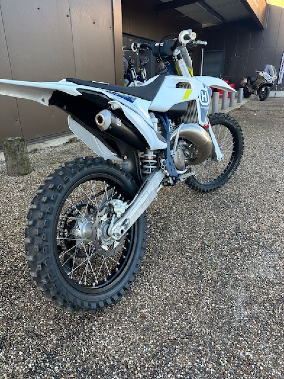 HUSQVARNA TC 125 4