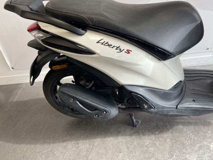 PIAGGIO Liberty 50 IGET 4