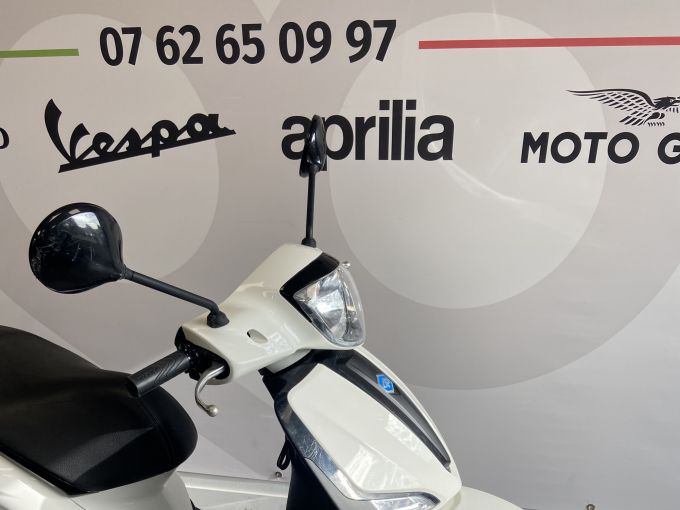 PIAGGIO Liberty 50 IGET 4