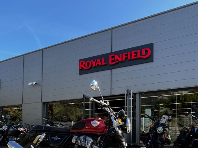 ROYAL ENFIELD TWIN INTERCEPTOR 650 4
