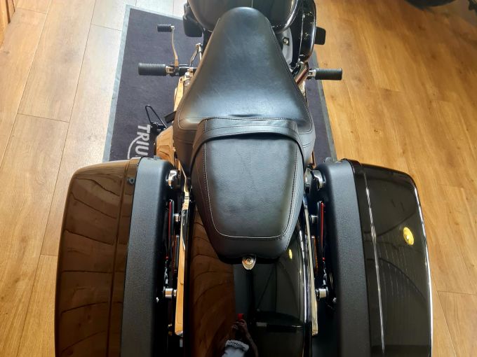 HARLEY-DAVIDSON SOFTAIL SPORT GLIDE 1745 4