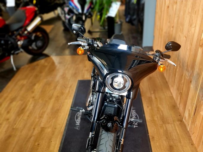 HARLEY-DAVIDSON SOFTAIL SPORT GLIDE 1745 4