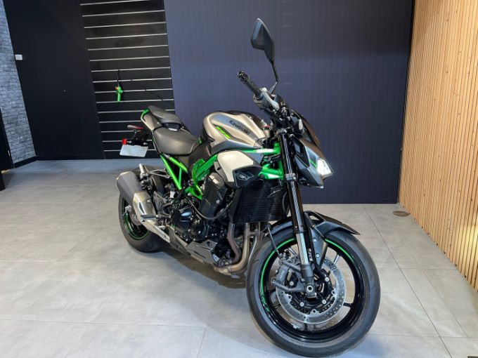 KAWASAKI Kawazaki Z900 4