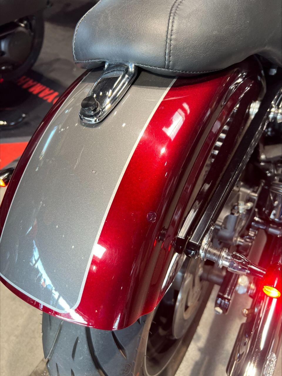 HARLEY-DAVIDSON DYNA STREET BOB 1690 4