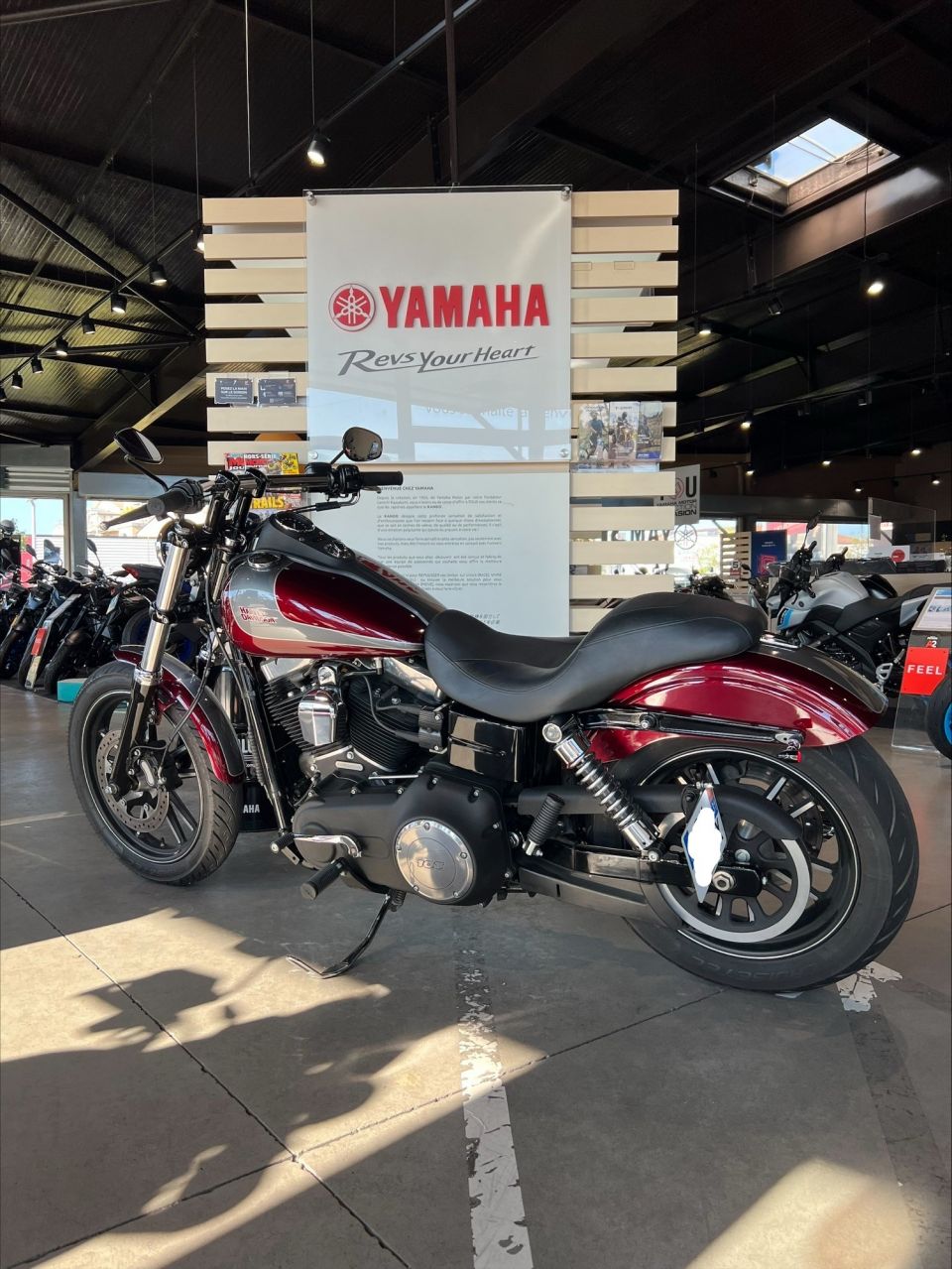 HARLEY-DAVIDSON DYNA STREET BOB 1690 4