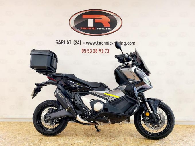 HONDA X-ADV 4