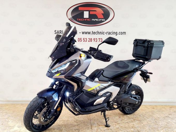 HONDA X-ADV 4