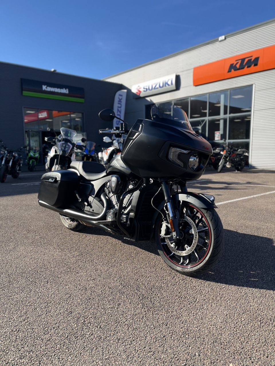 INDIAN CHALLENGER 1768 DARK HORSE 4