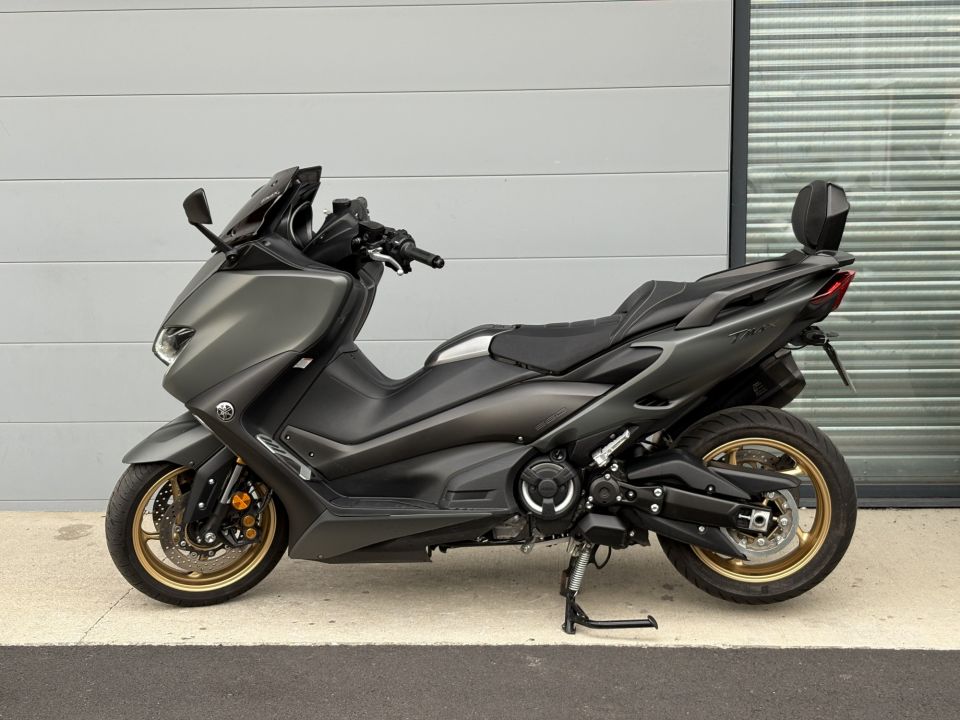 YAMAHA XP T-MAX 560 TECH MAX 4