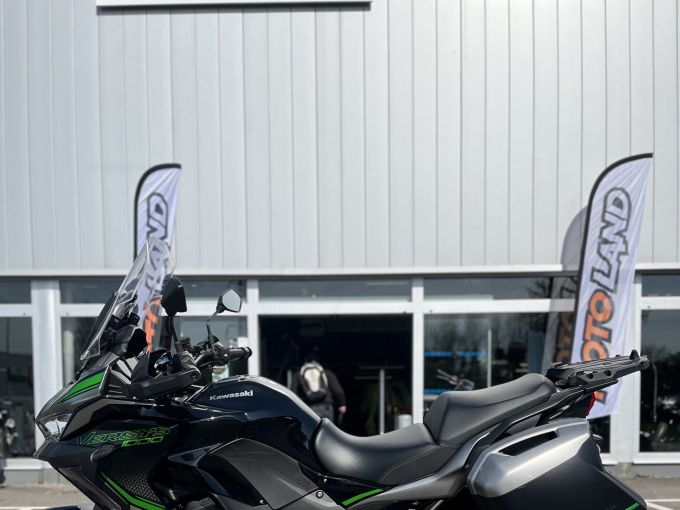 KAWASAKI VERSYS 1000 SE 4