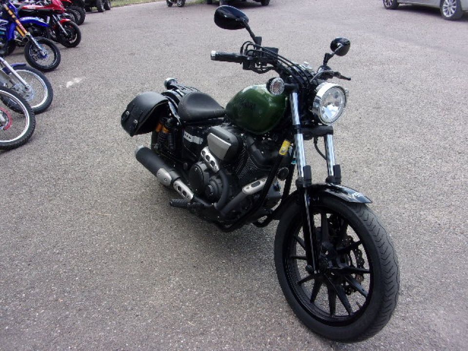 YAMAHA XV 950 BOLT R 4