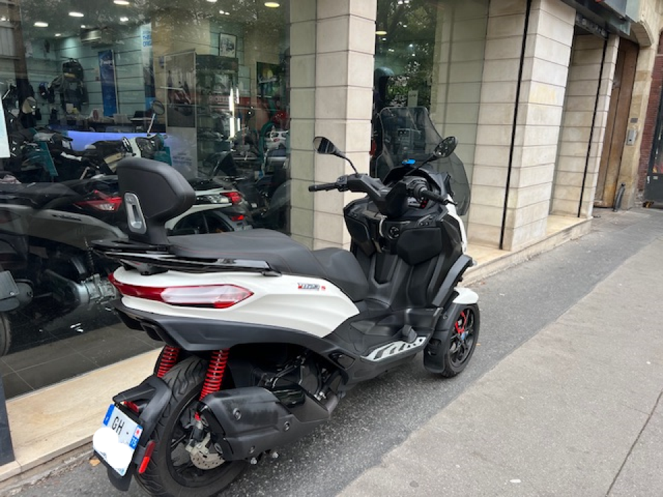 PIAGGIO MP3 400 HPE SPORT ABS ASR 4
