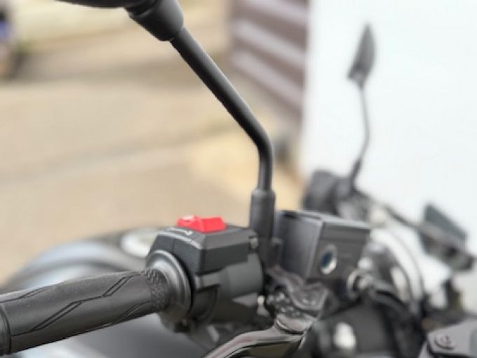YAMAHA MT-07 (47.5CV) 4