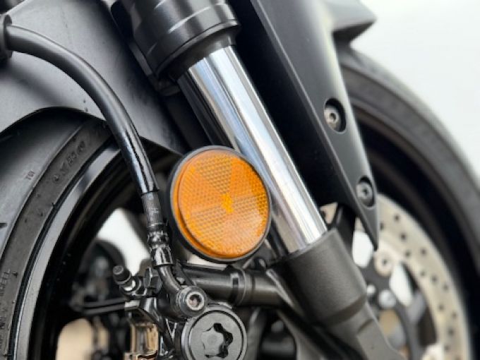 YAMAHA MT-07 (47.5CV) 4