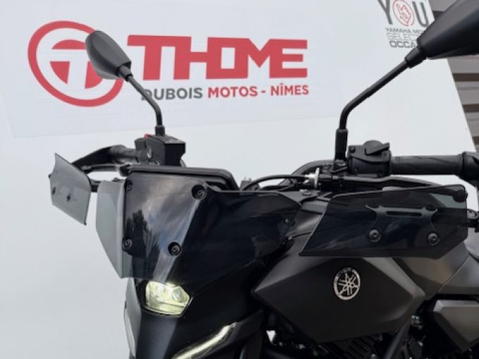 YAMAHA MT-07 (47.5CV) 4