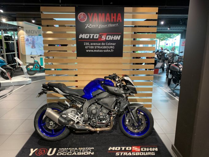 YAMAHA MT-10 4