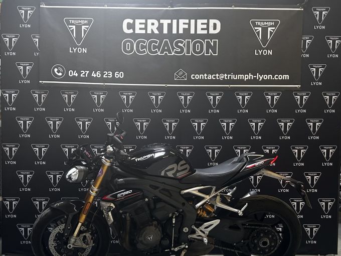 TRIUMPH SPEED TRIPLE 1200 RS 4