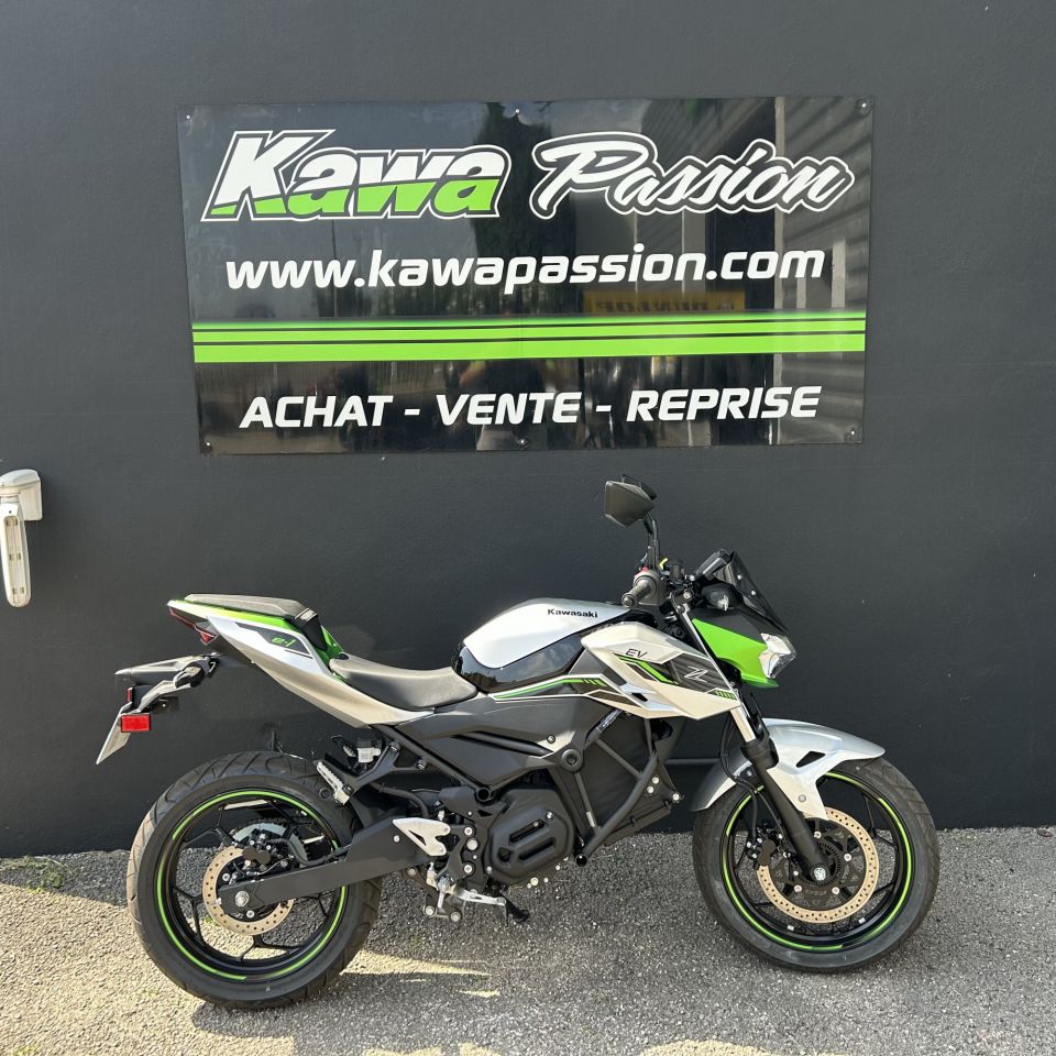KAWASAKI Ze-1 4