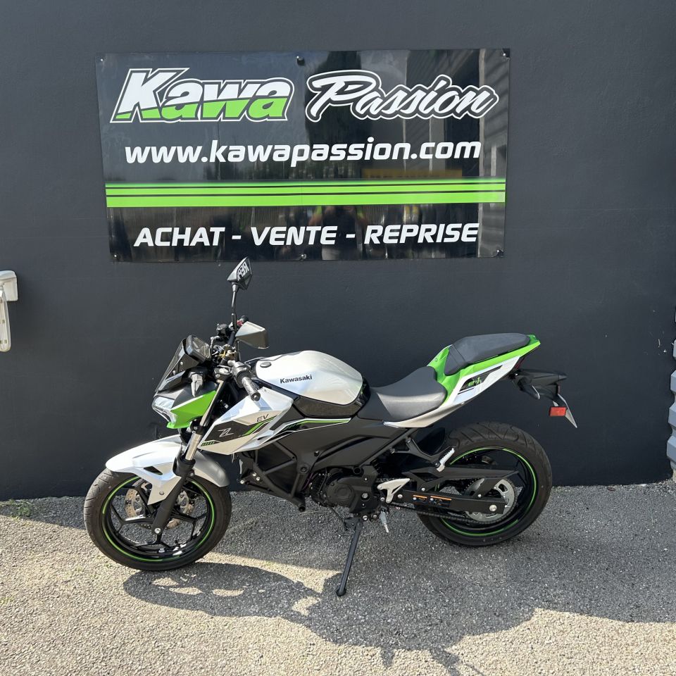 KAWASAKI Ze-1 4