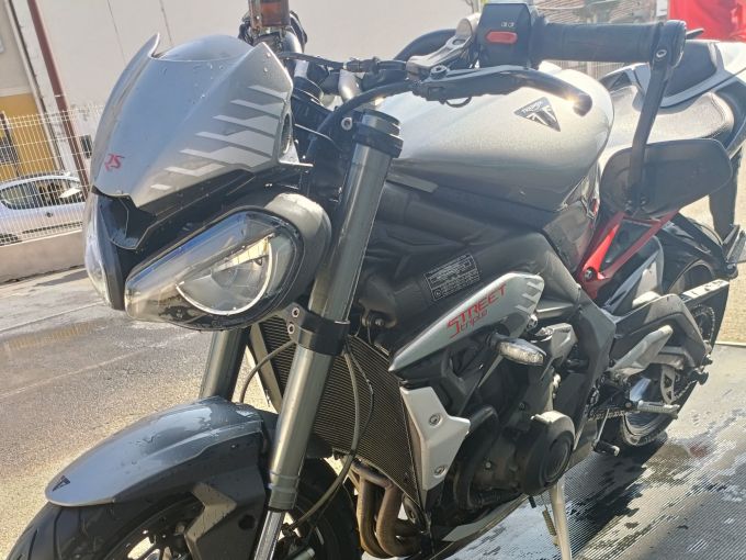 TRIUMPH STREET TRIPLE 765 RS REVISEE 13898 KMS 4
