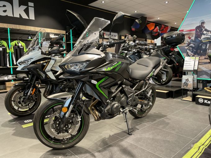 KAWASAKI VERSYS 650 4