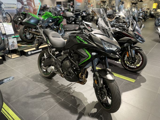 KAWASAKI VERSYS 650 4