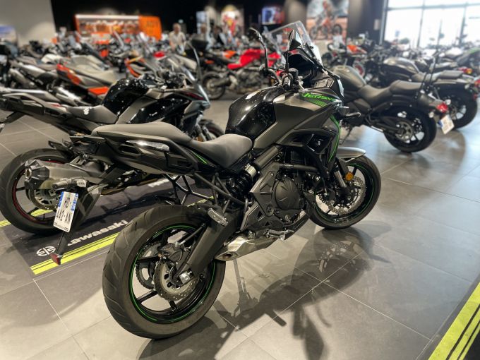 KAWASAKI VERSYS 650 4