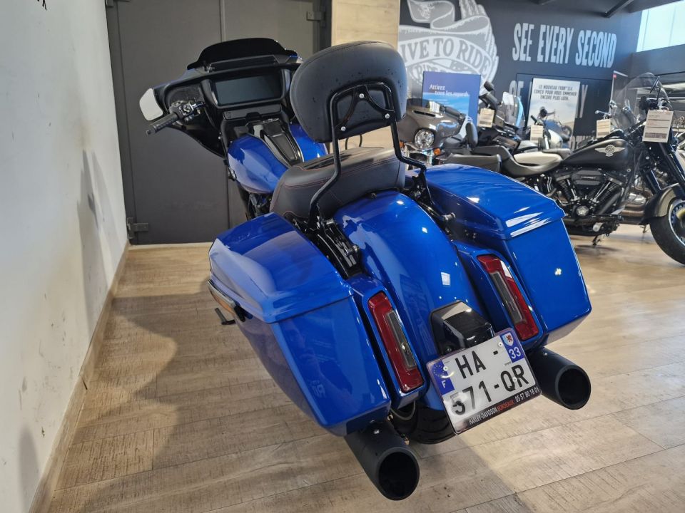 HARLEY-DAVIDSON TOURING STREET GLIDE 1923 4