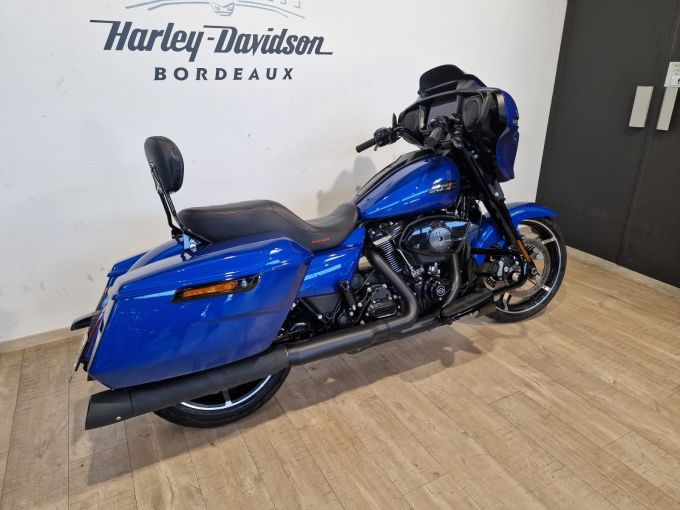 HARLEY-DAVIDSON TOURING STREET GLIDE 1923 4