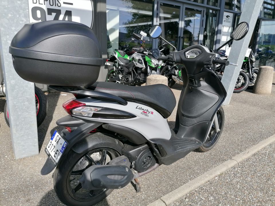 PIAGGIO LIBERTY 125 4