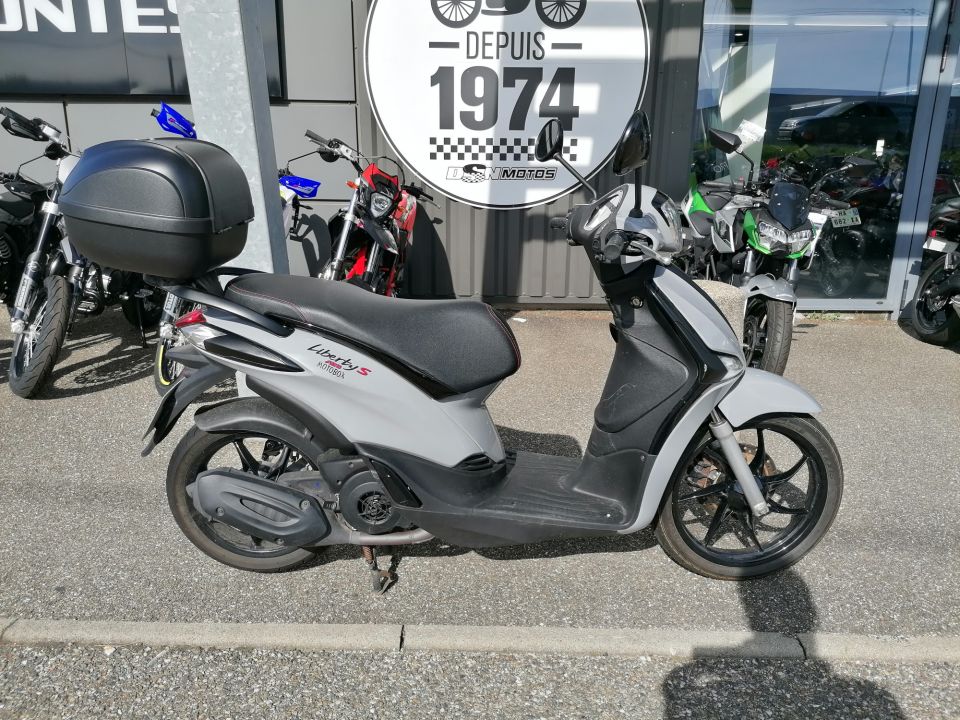 PIAGGIO LIBERTY 125 4