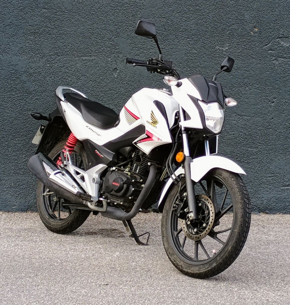 HONDA CBF 125 4