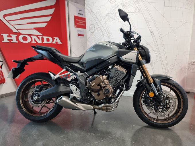 HONDA CB650R Neo Sports Café 4