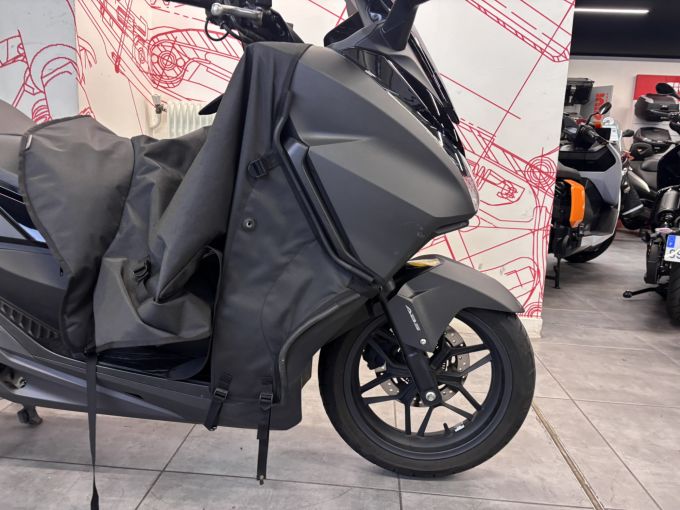 HONDA NSS FORZA 125 4