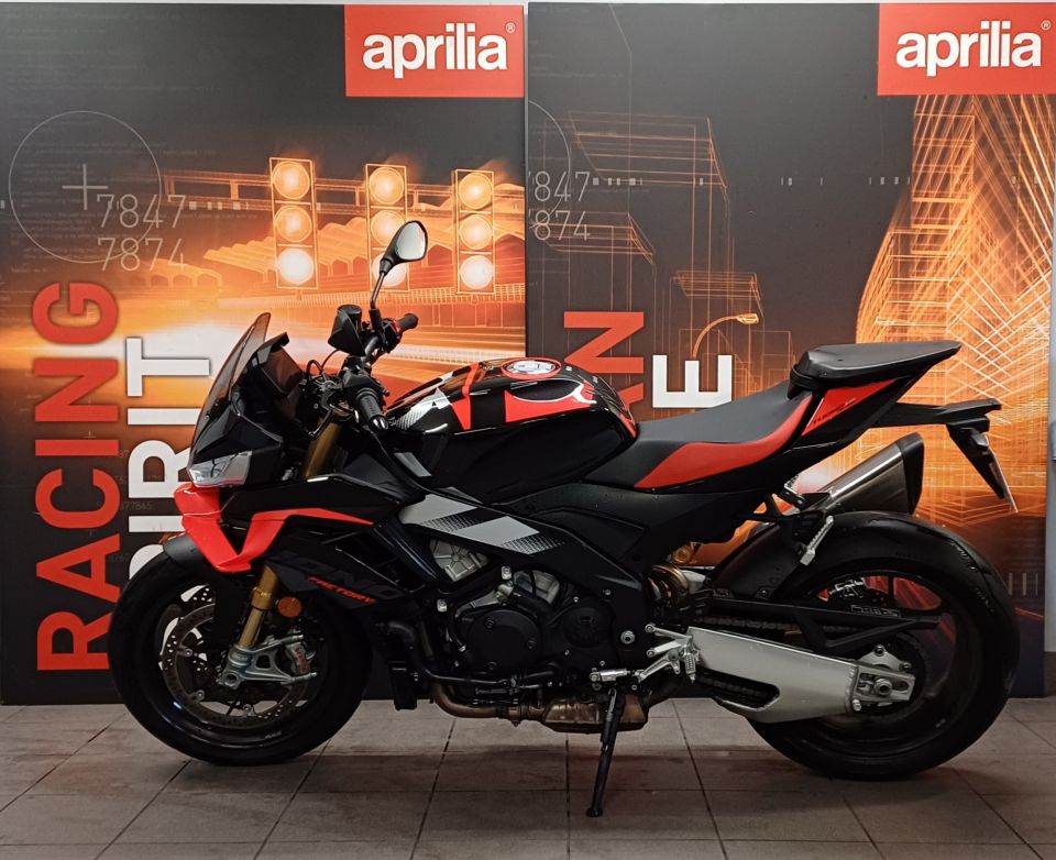 APRILIA TUONO 1100 V4 FACTORY 4