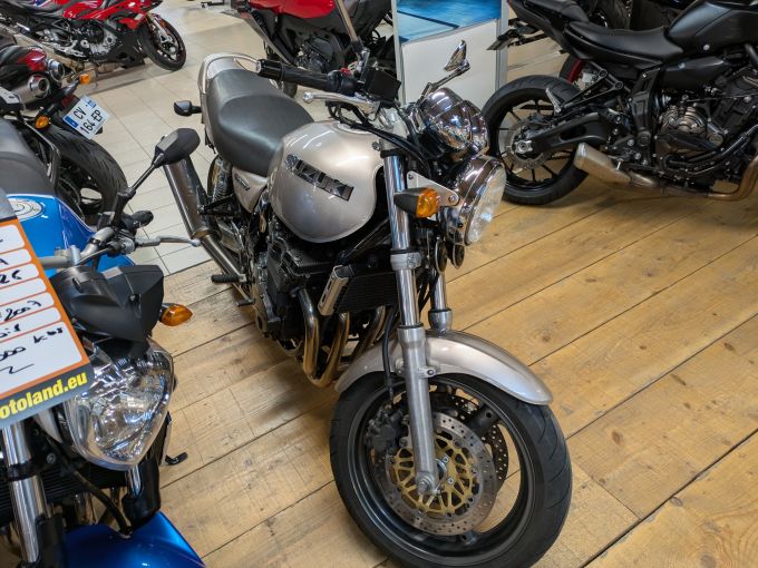 SUZUKI INAZUMA 750 4