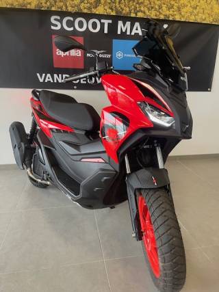 APRILIA SR GT 125 SPORT - 2025