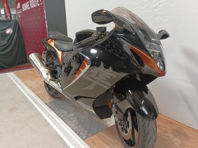 SUZUKI GSX 1300R HAYABUSA 4
