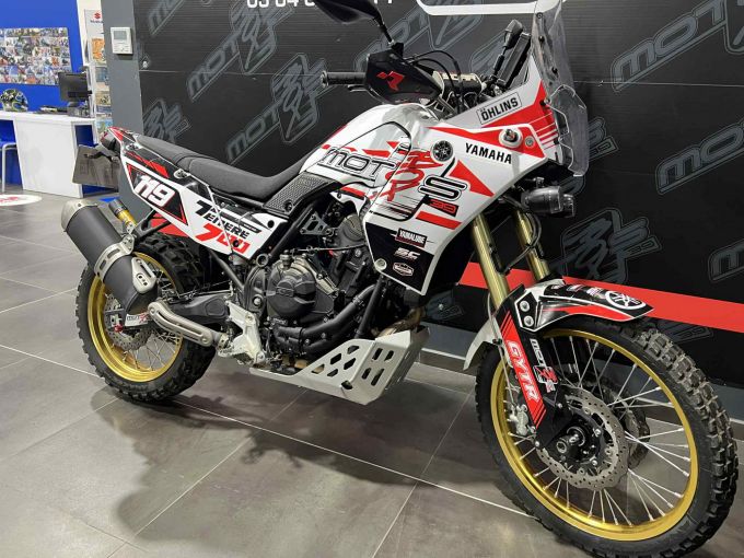 YAMAHA XTZ TENERE 700 4