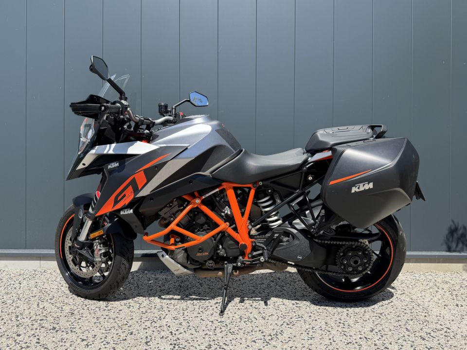 KTM KTM 1290 SUPER DUKE GT 2018 4