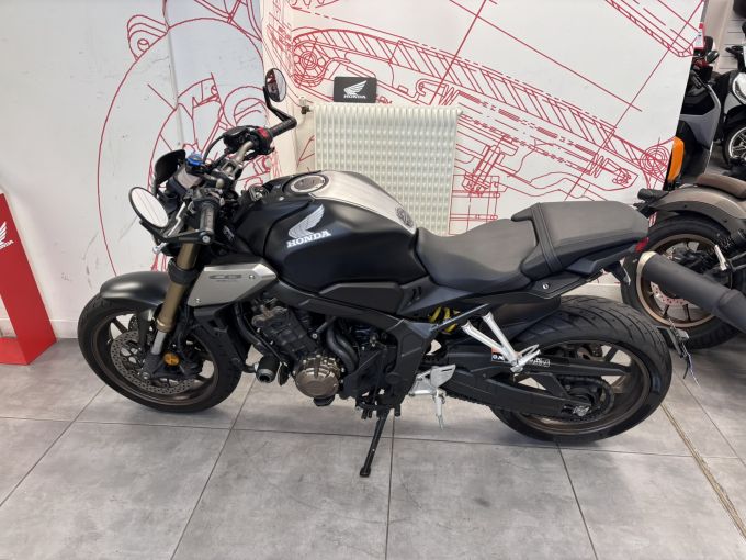 HONDA CB 650 RA 4