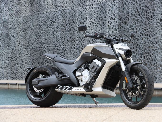 BENDA MOTOR BENDA LFC 700 4