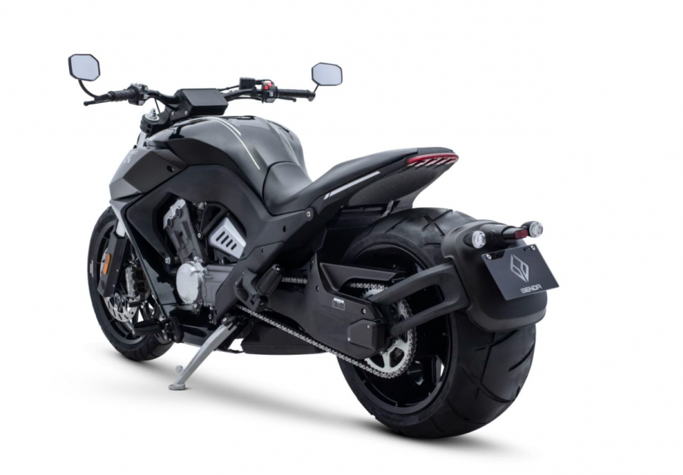 BENDA MOTOR BENDA LFC 700 4