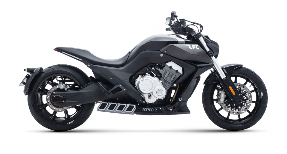 BENDA MOTOR BENDA LFC 700 4