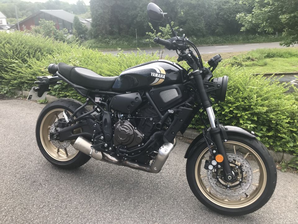 YAMAHA XSR 700 4