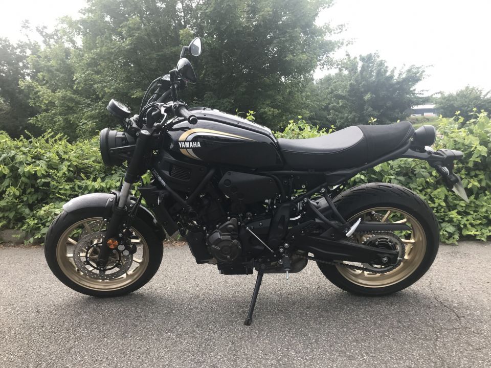 YAMAHA XSR 700 4