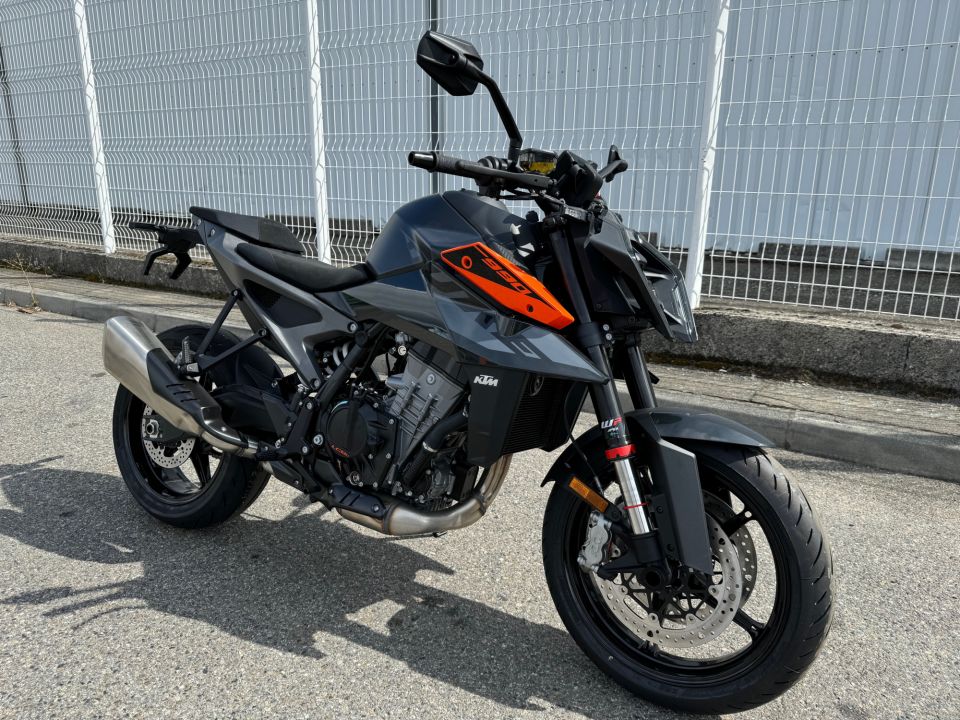 KTM 990 DUKE 4