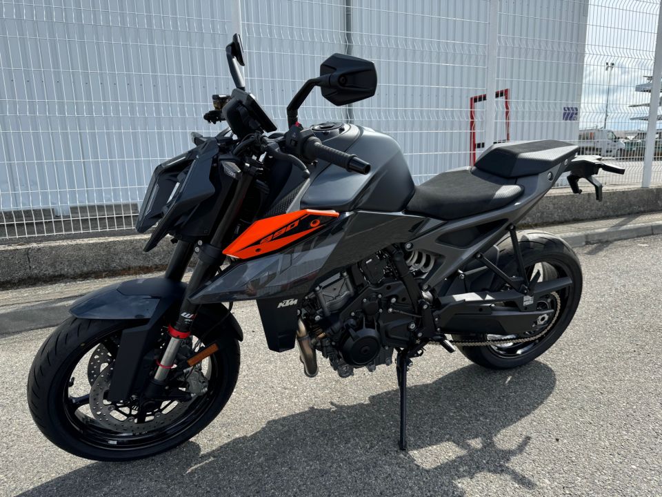 KTM 990 DUKE 4