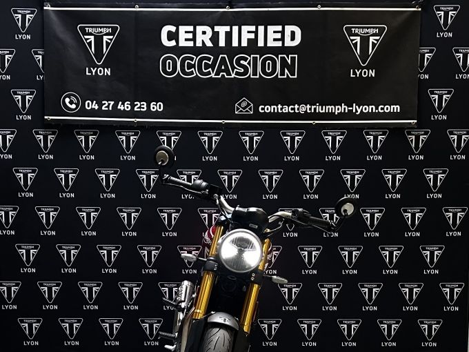 TRIUMPH SPEED 400 4