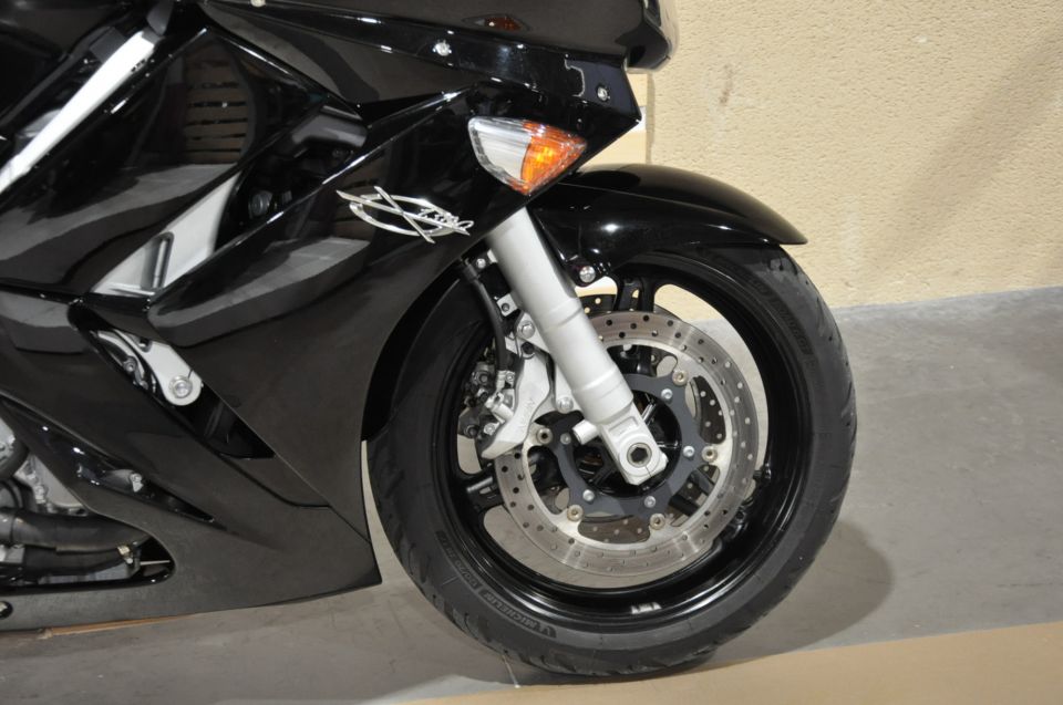 YAMAHA FJR 1300 AS 4